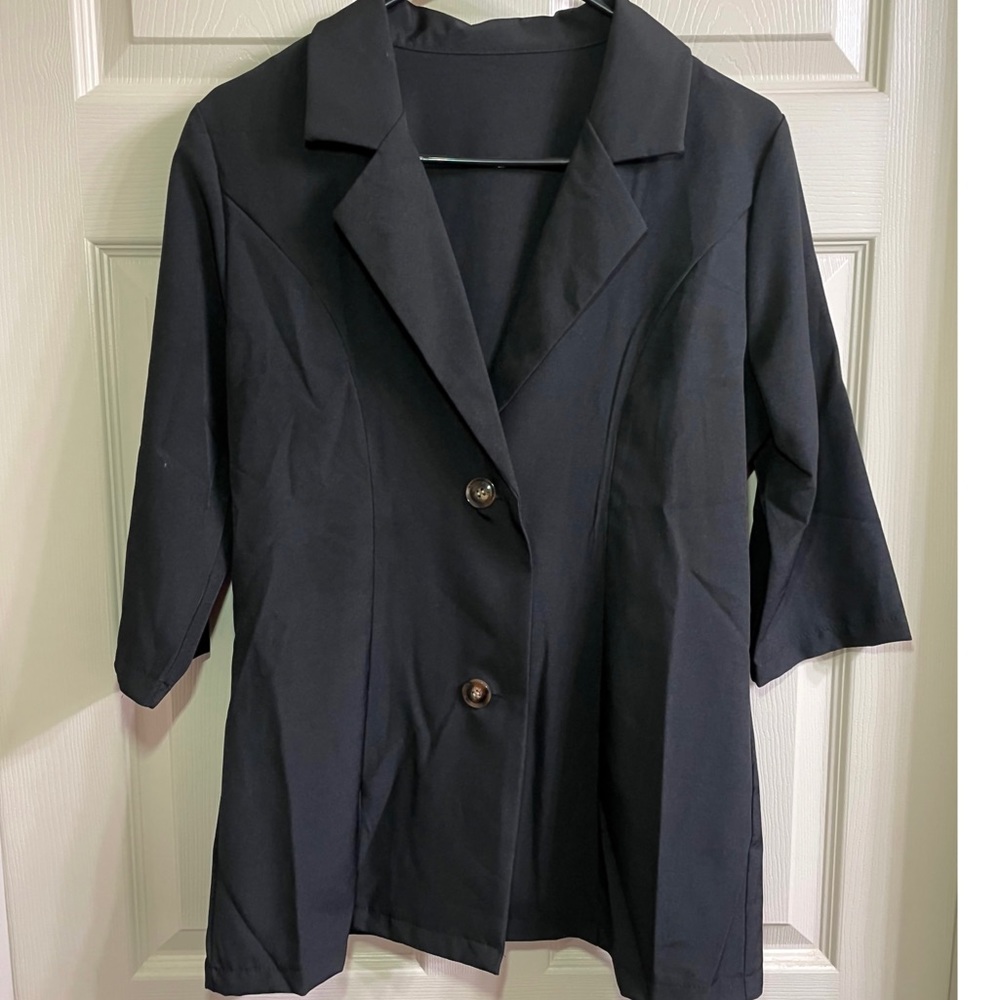 Single-Breasted Lapel Neck Solid Blazer & Shorts - image 8